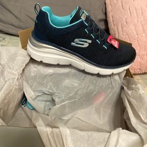 Sketchers memory foam